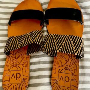 Ladies Sandals 🩴